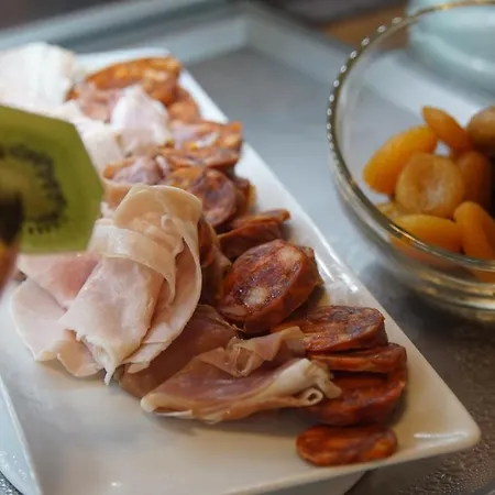 Grand De La Poste Saint-Jean-de-Luz