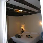 Grand De La Poste 3*