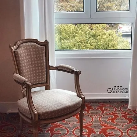Grand De La Poste Сен-Жан-де-Люз