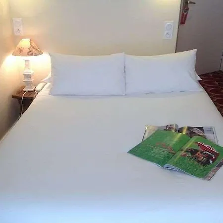 Grand De La Poste Saint-Jean-de-Luz