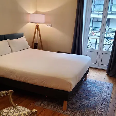 Grand De La Poste 3* Сен-Жан-де-Люз