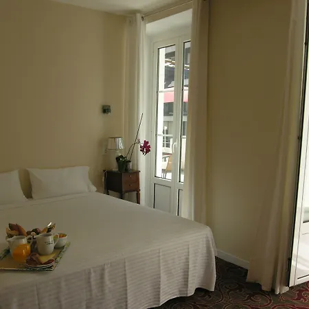 Grand De La Poste Hotel