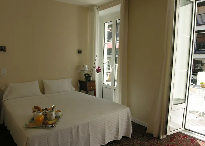 Grand De La Poste Hotel