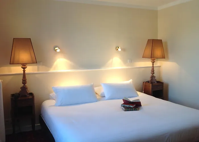 Hotell Grand De La Poste 3*