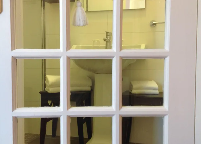 Grand De La Poste Saint-Jean-de-Luz